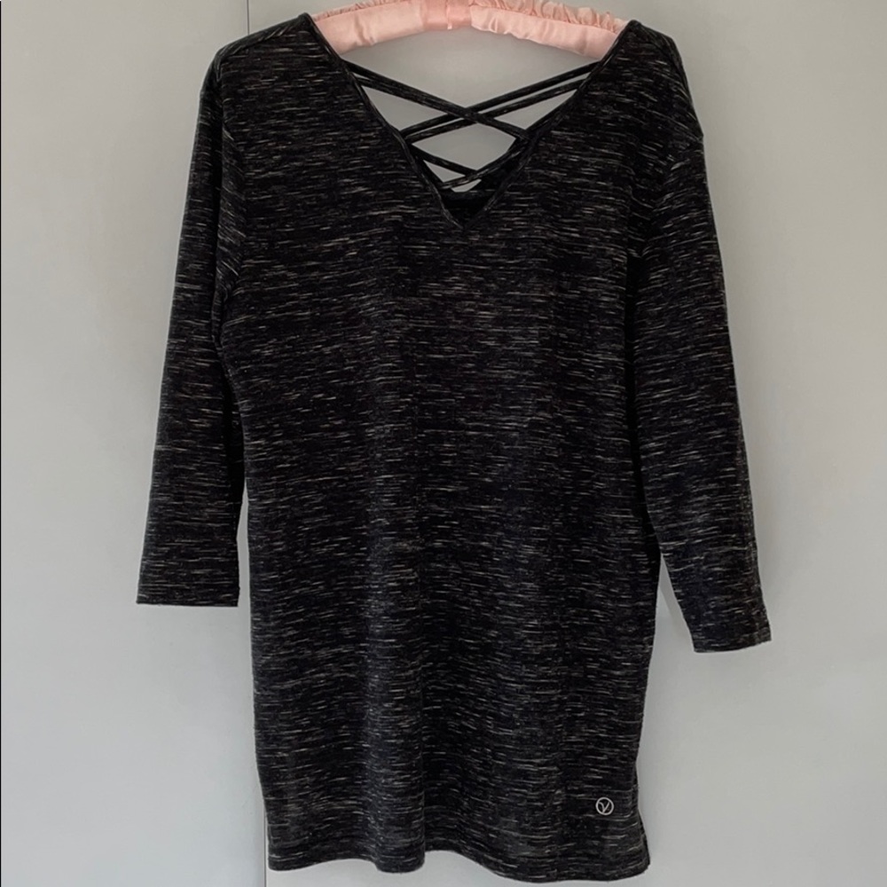 VOGO Athletica Top